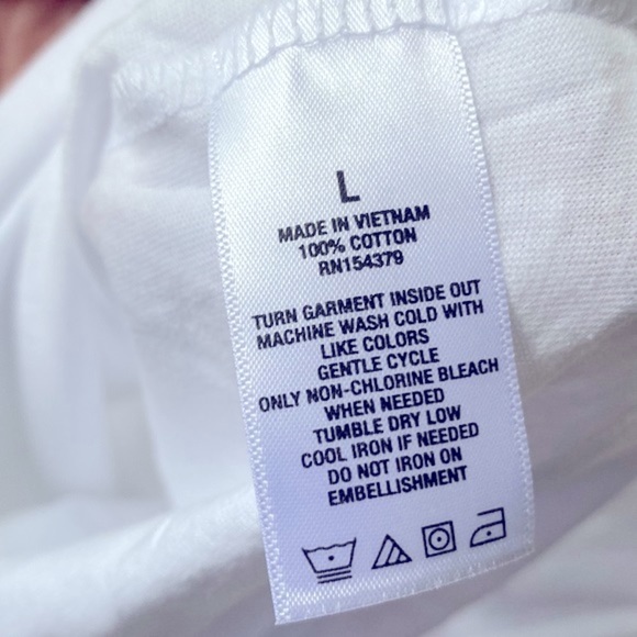 Aeropostale White Long-sleeve Tee Shirt, Size L, NWT - Picture 6 of 6